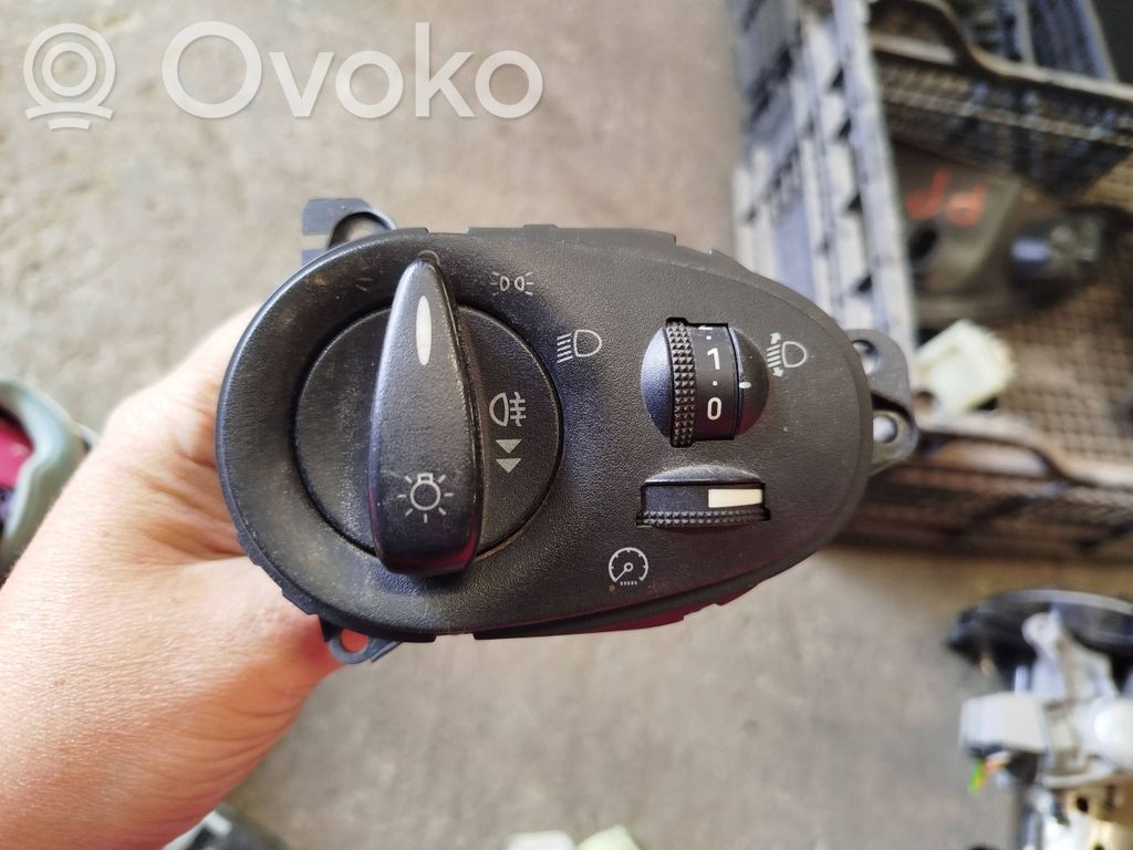 Ford Focus Lukturu slēdzis 