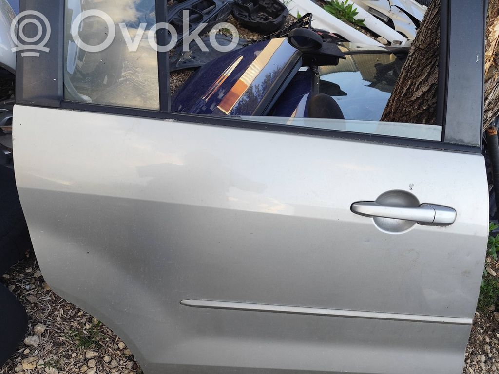 Mazda 5 Rear door 