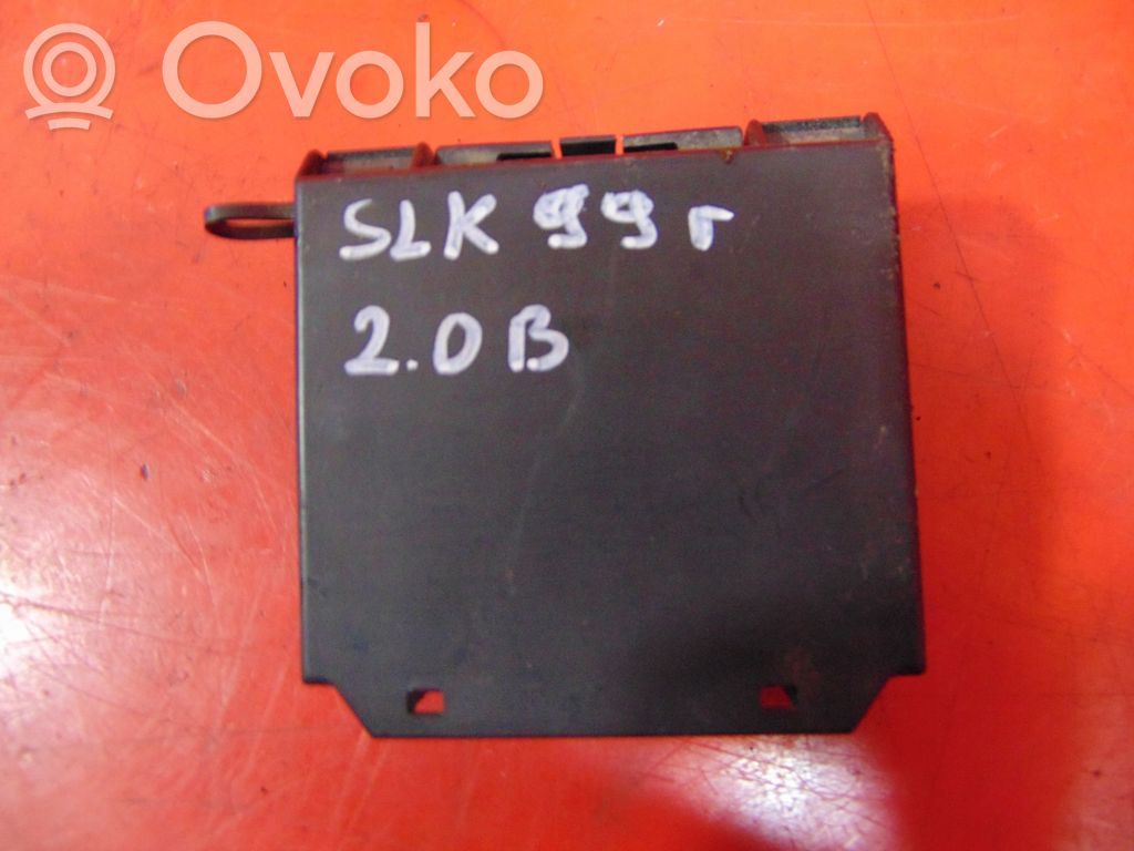 Mercedes-Benz SLK R170 Módulo de fusible 