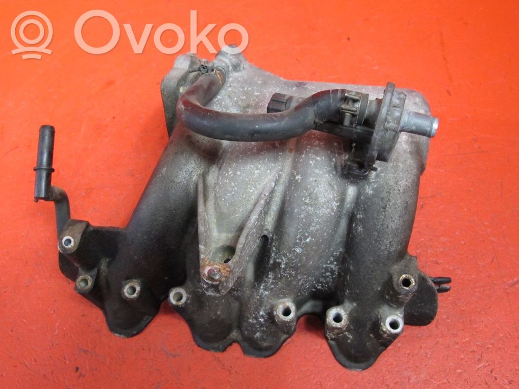 Audi 80 90 B3 Intake manifold 