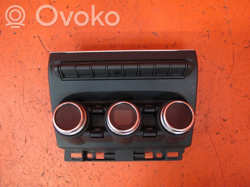 Renault Arkana Climate control unit 