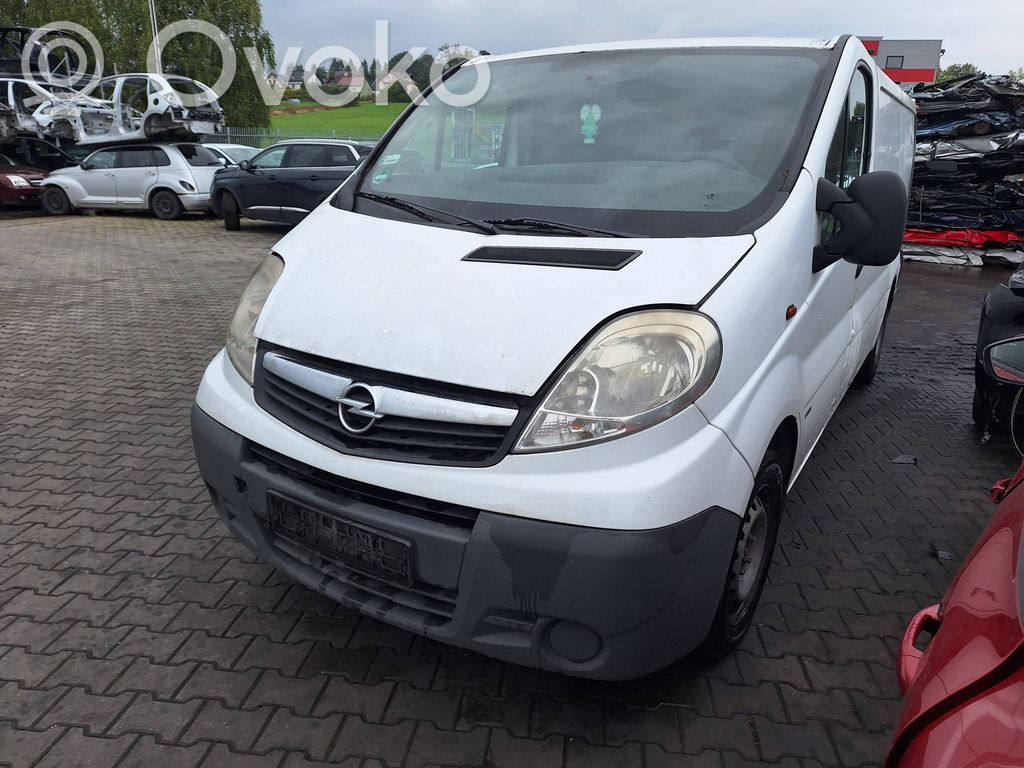 Opel Vivaro Priekinė kėbulo dalis 