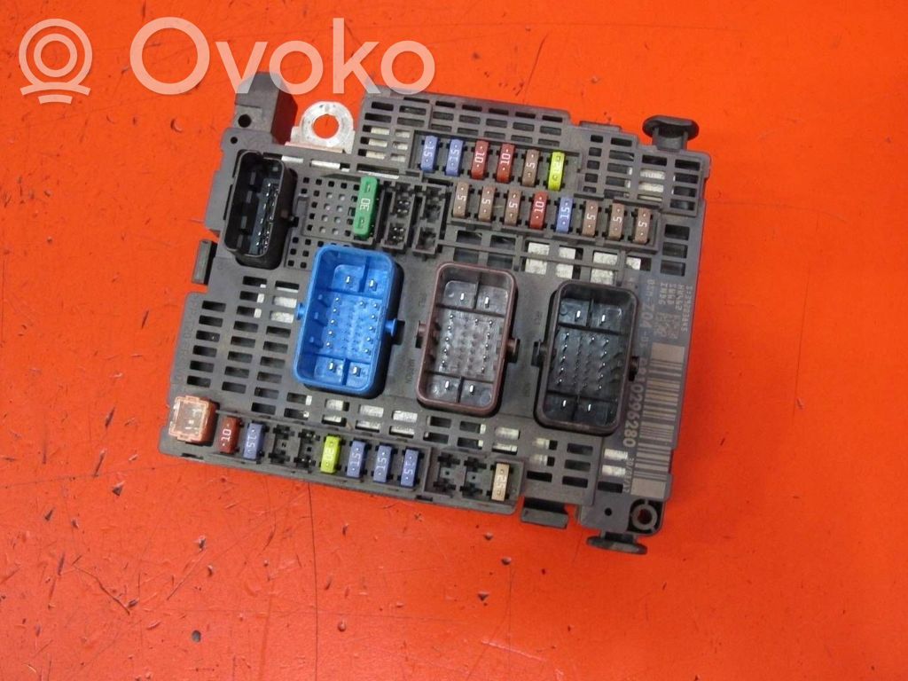 Citroen DS5 Módulo de fusible 
