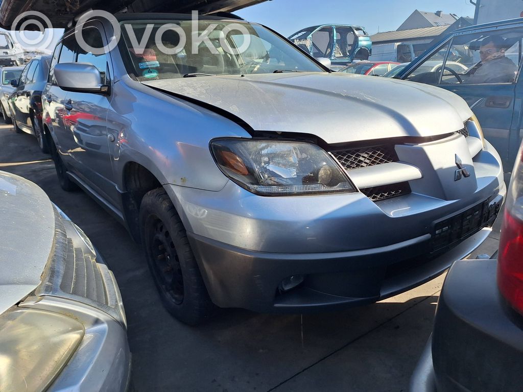 Mitsubishi Outlander Priekšējais bamperis 