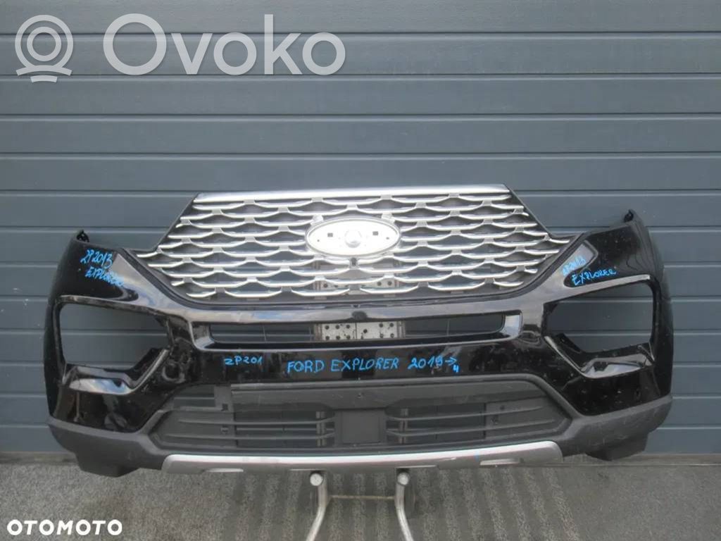 Ford Explorer VI Front bumper 