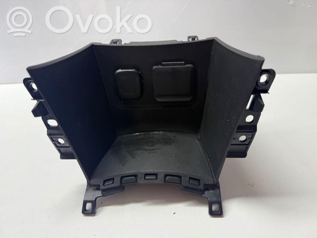 Enchufe conector USB   95080702