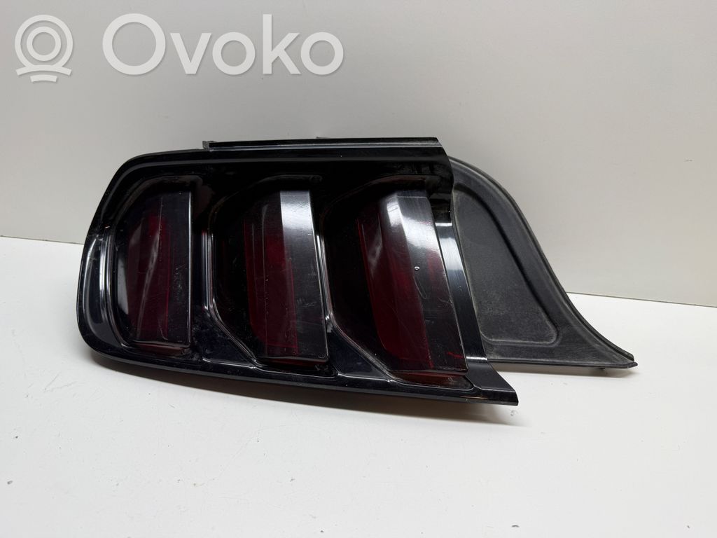 Ford Mustang VI Takavalot 