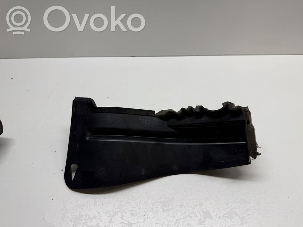 Muu moottoritilan osa   68148905AA