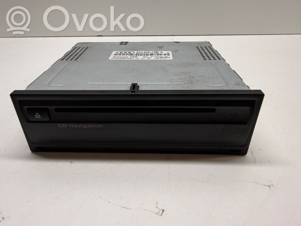 Audi A6 S6 C6 4F Zmieniarka płyt CD/DVD 