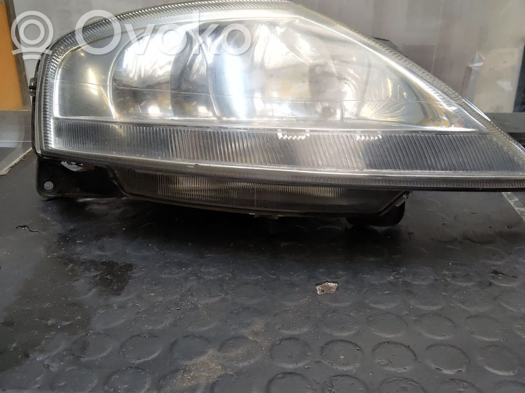 Headlight/headlamp   085521117R,17532,33328959,VDMS19