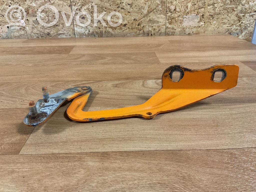 Ford Focus Engine bonnet/hood hinges 