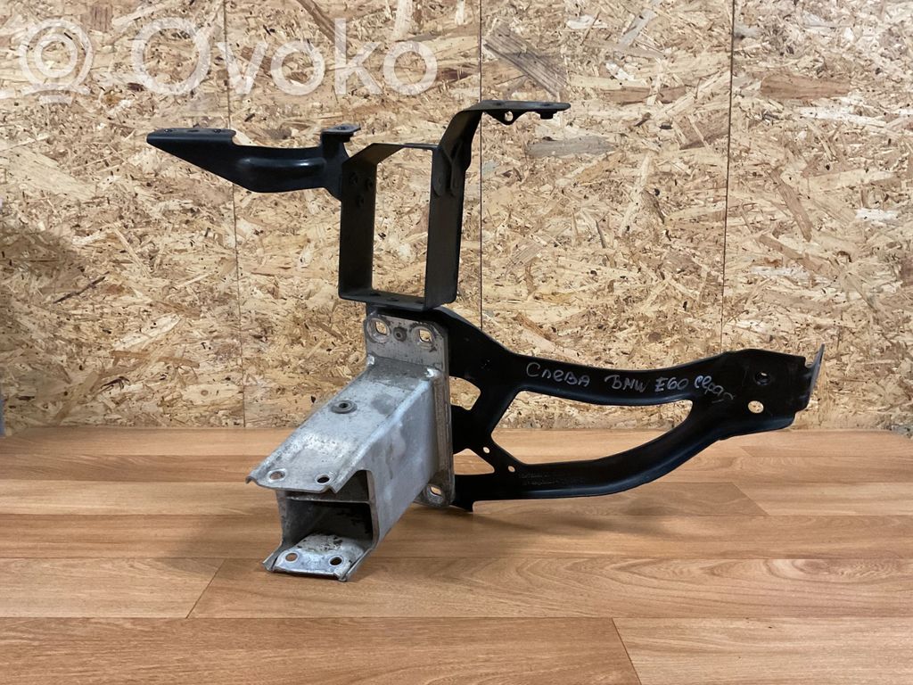 Front bumper mounting bracket   7163483,310907,11267310