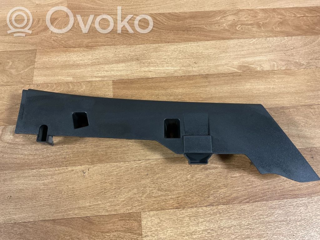 Volvo V50 Kita salono detalė 