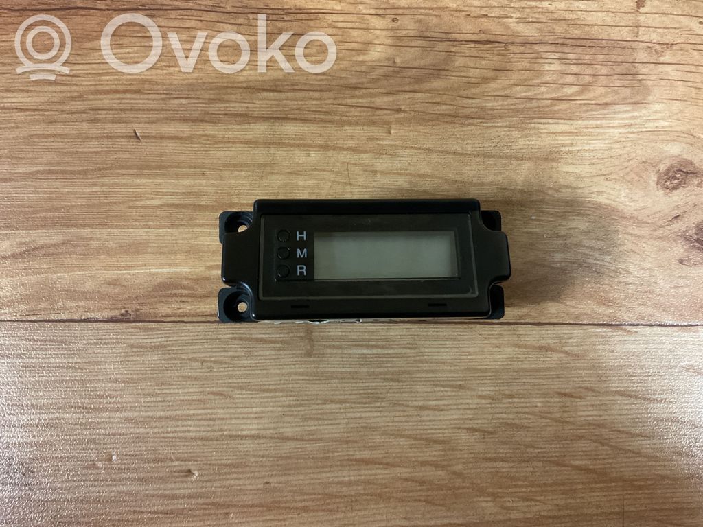Clock   95900