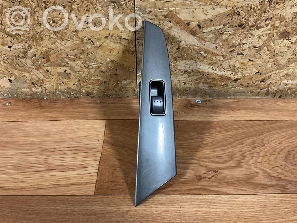 Mazda 3 I Electric window control switch 