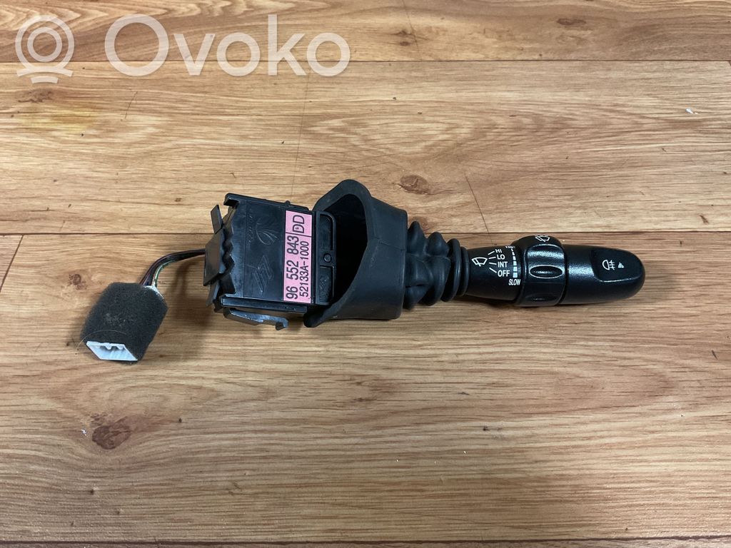 Chevrolet Nubira Palanca de control del limpiaparabrisas 