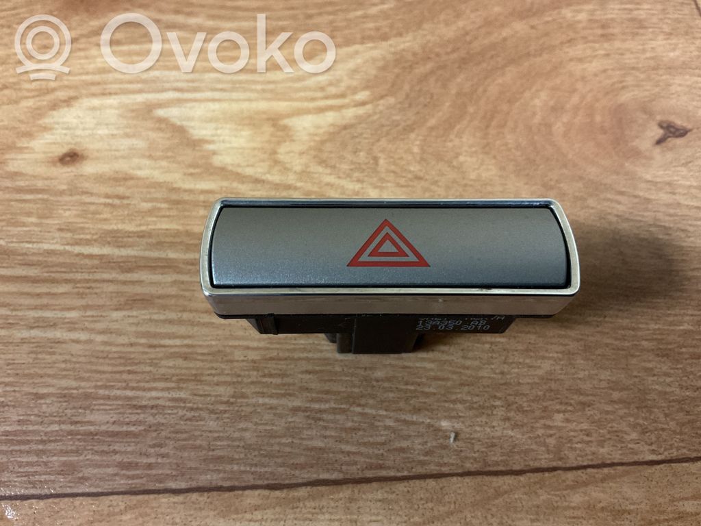 Ford Mondeo MK IV Hazard light switch 