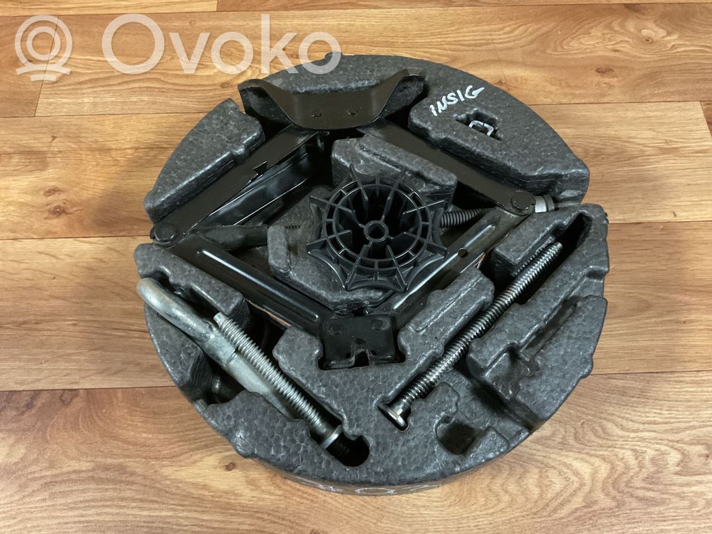 Opel Insignia A Bordwerkzeug Satz Set 