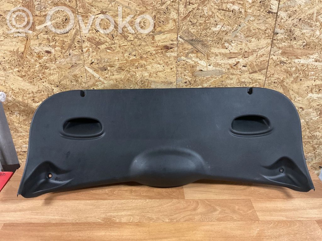 Ford Focus Tailgate trim 