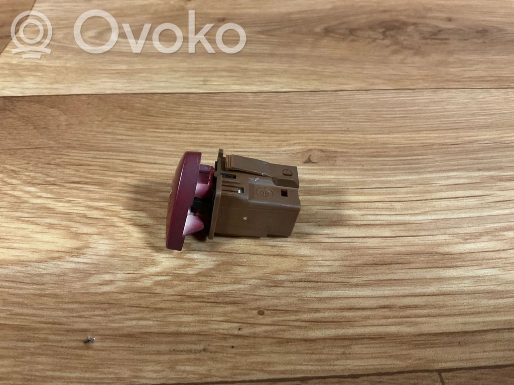 Citroen C8 Botón interruptor de luz de peligro 
