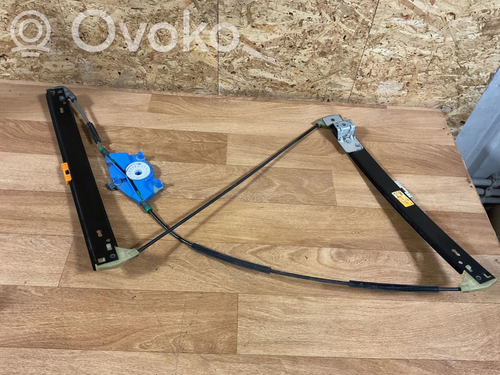 Audi A4 S4 B7 8E 8H Elektryczny podnośnik szyby drzwi przednich 