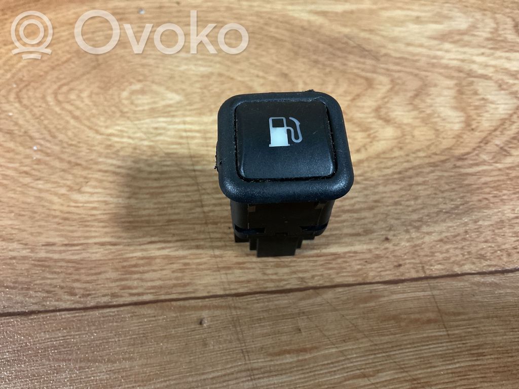 Przycisk otwierania wlewu paliwa   03000313,JXXK