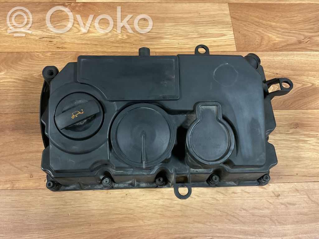 Volkswagen PASSAT B6 Pokrywa zaworów 
