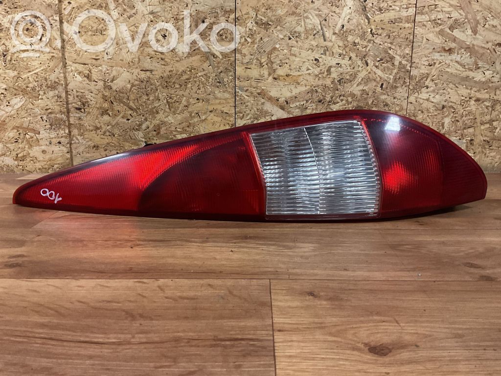 Ford Mondeo Mk III Rear/tail lights 