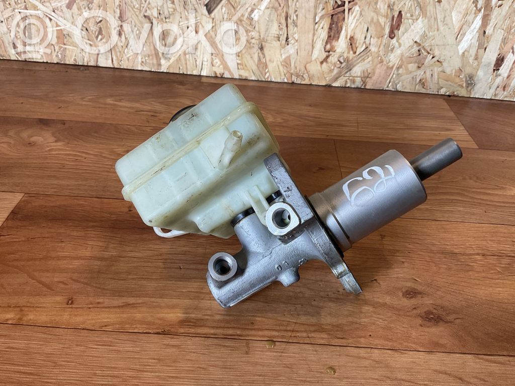 BMW 5 E60 E61 Master brake cylinder 