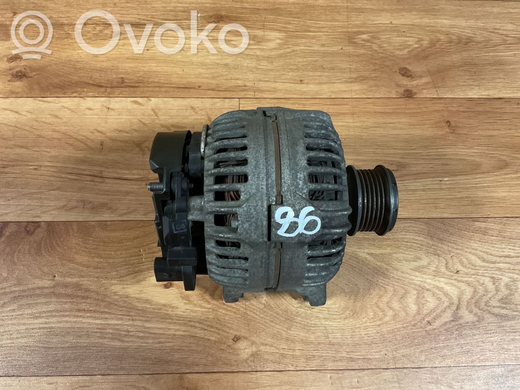 Volkswagen Caddy Ģenerators 