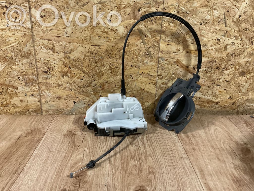 Citroen C3 Priekšpusē slēdzene 