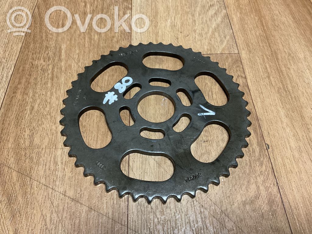 Volkswagen Touareg II Timing chain sprocket 