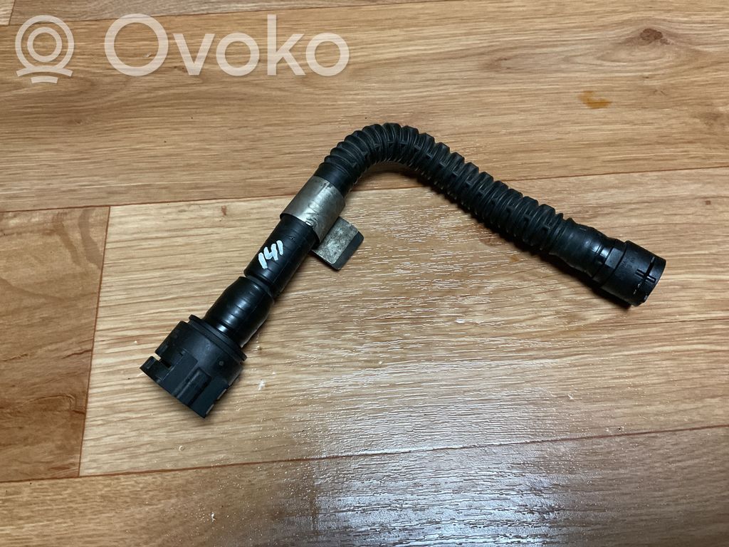 Opel Insignia A Engine coolant pipe/hose 