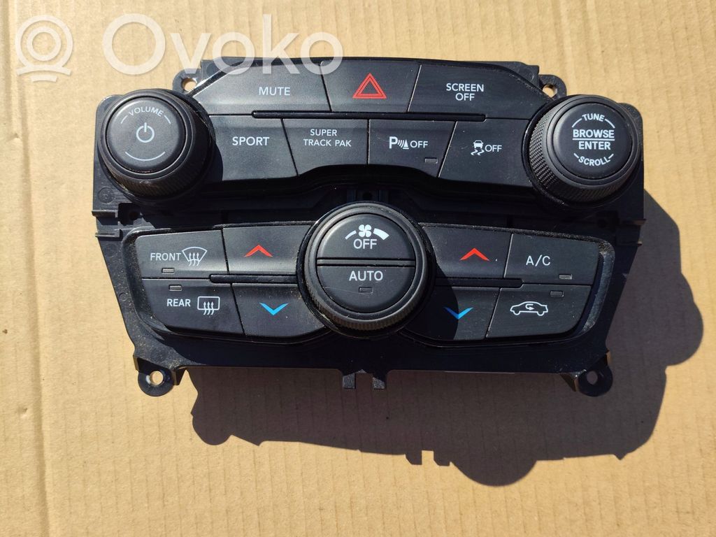 Dodge Challenger Climate control unit 