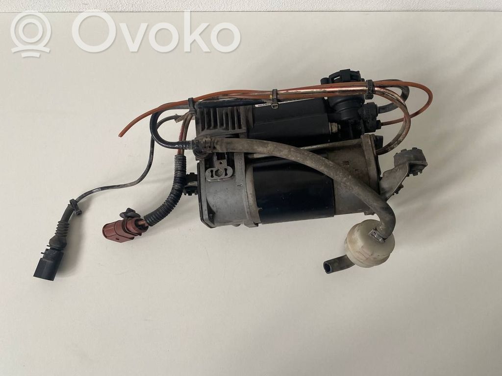Audi A6 Allroad C6 Hidraulinis važiuoklės siurblys 