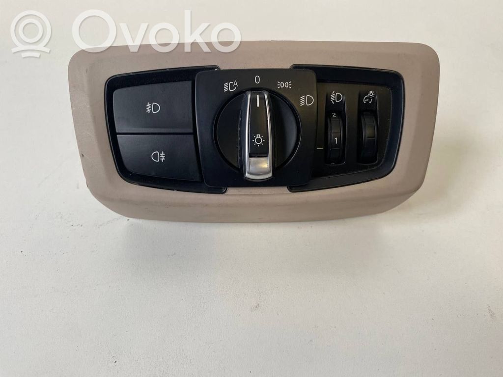 BMW 2 F45 Przycisk / Pokrętło regulacji świateł 