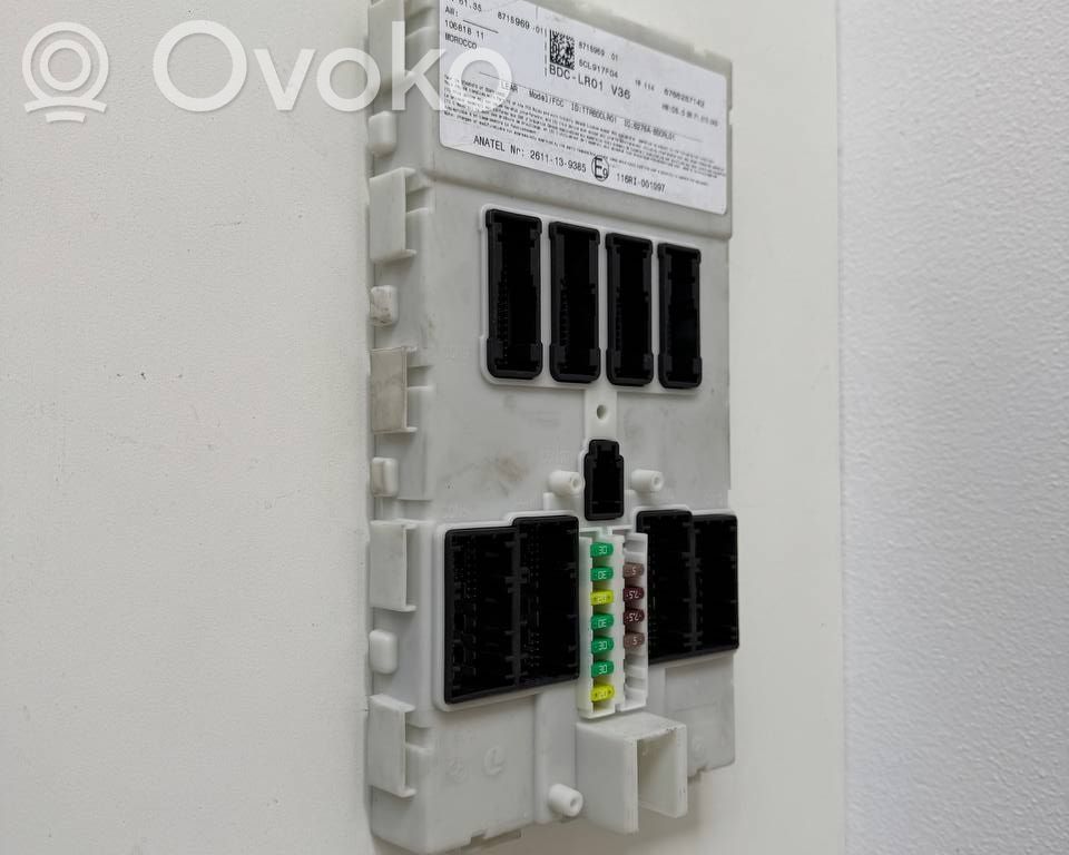 Skrzynka bezpieczników / Komplet   8715969,5CL917F04