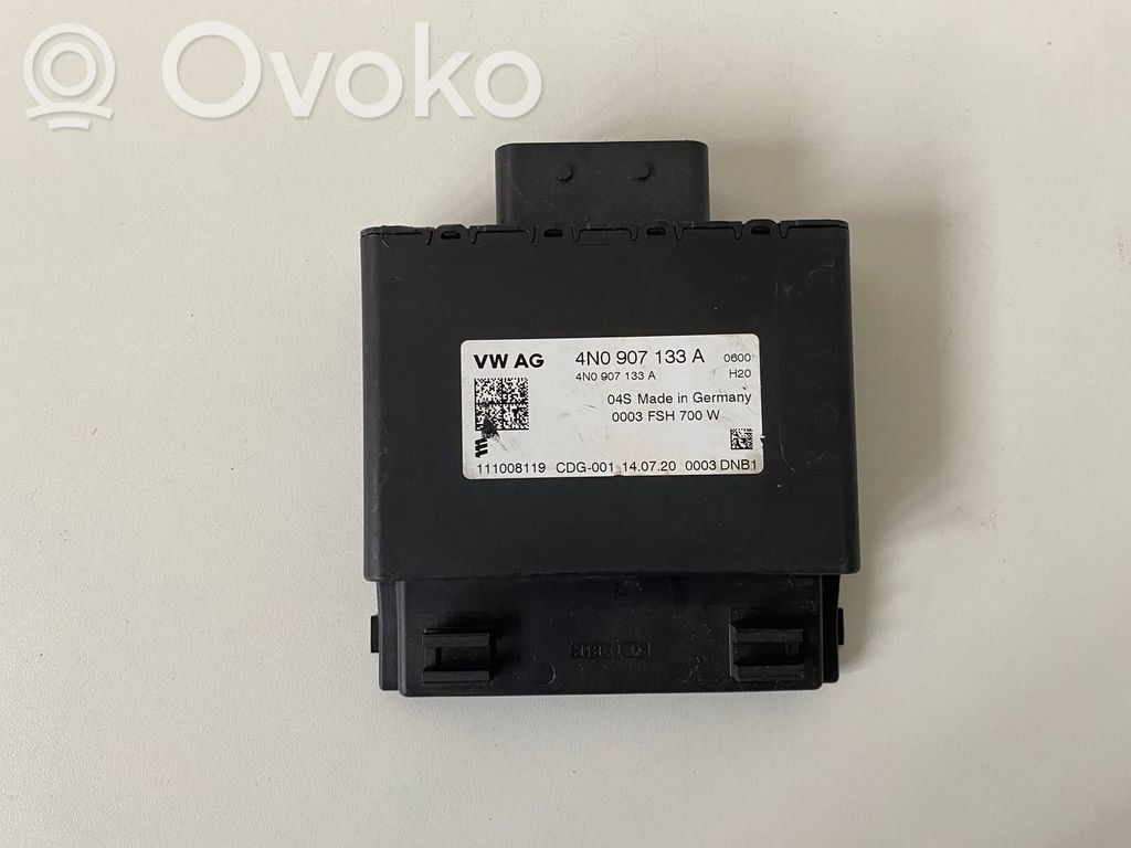 Audi RS6 C8 Windscreen/window heater switch 