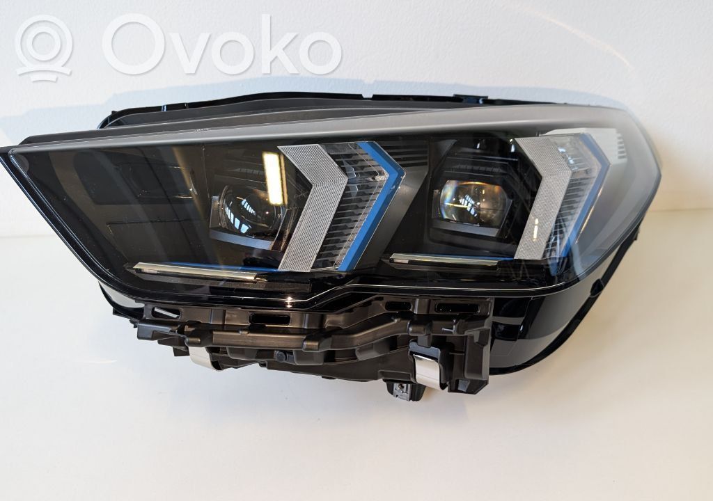Headlight/headlamp   5A77EC505,E0P52D