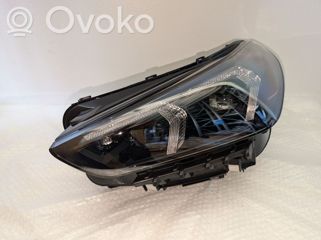 BMW X1 U11 Phare frontale 