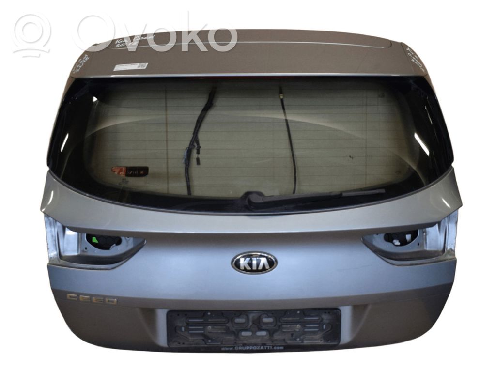 KIA Ceed Puerta del maletero/compartimento de carga 
