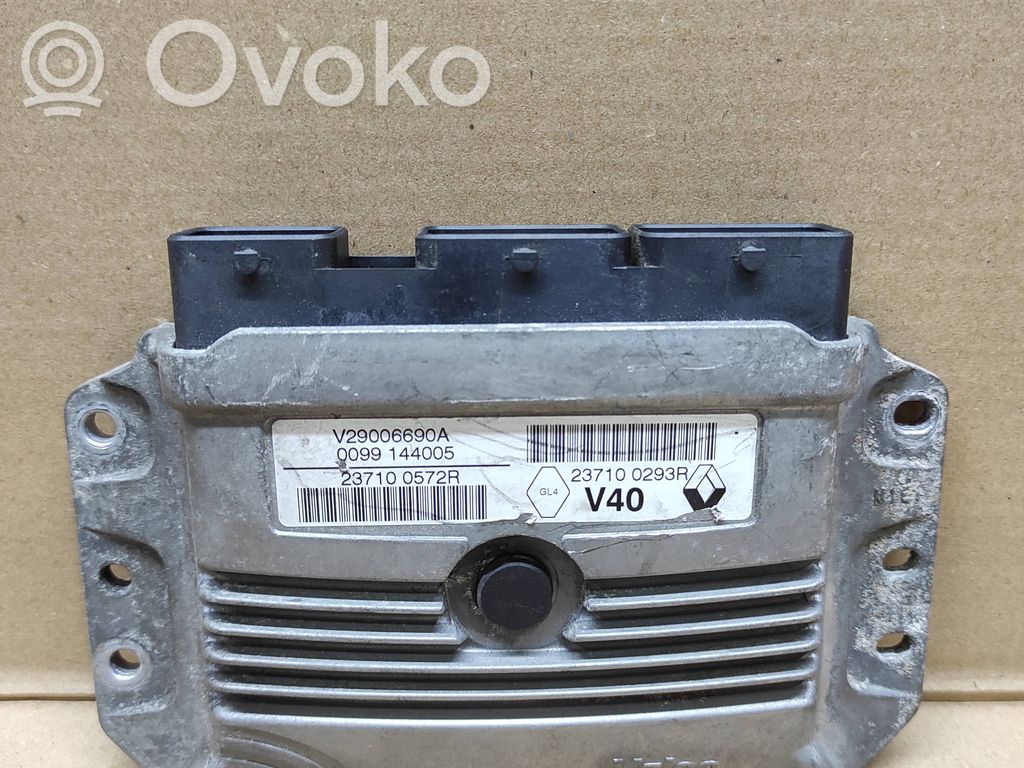 Renault Megane III Engine control unit/module 
