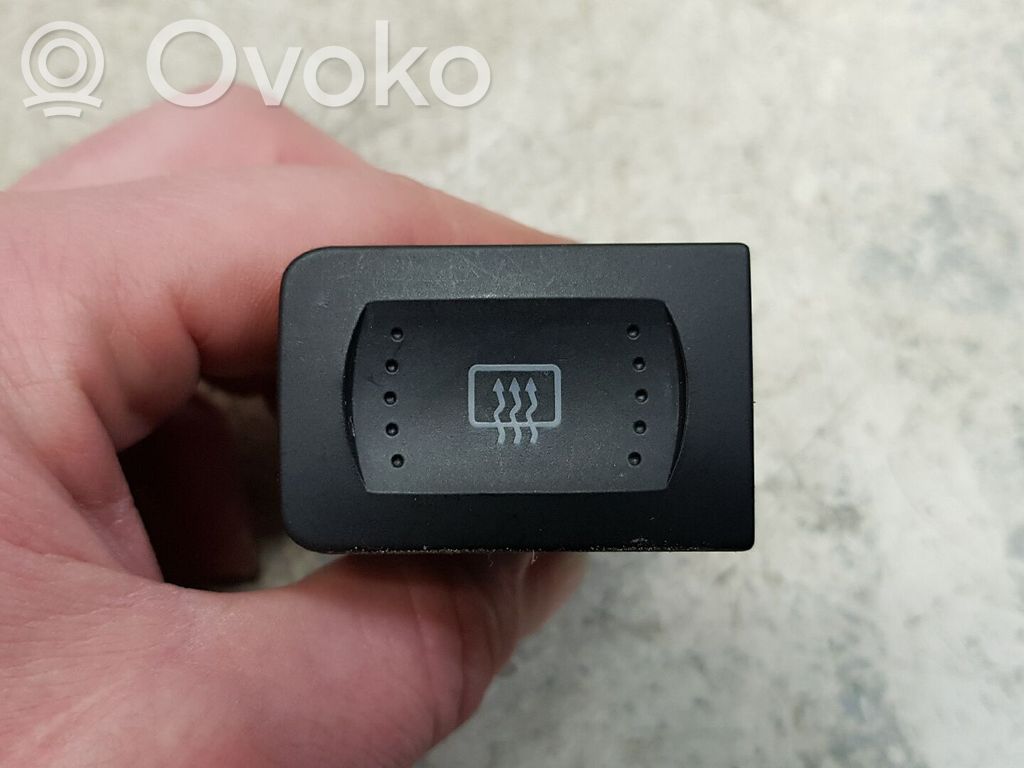 Volkswagen Golf IV Inne przełączniki i przyciski 