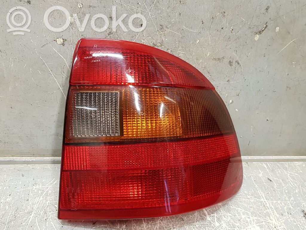 Opel Astra F Lampa tylna 