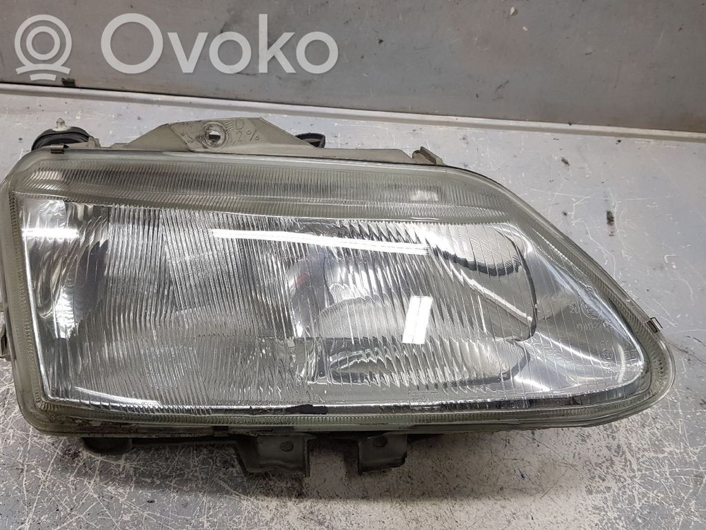 Renault Espace III Scheinwerfer 