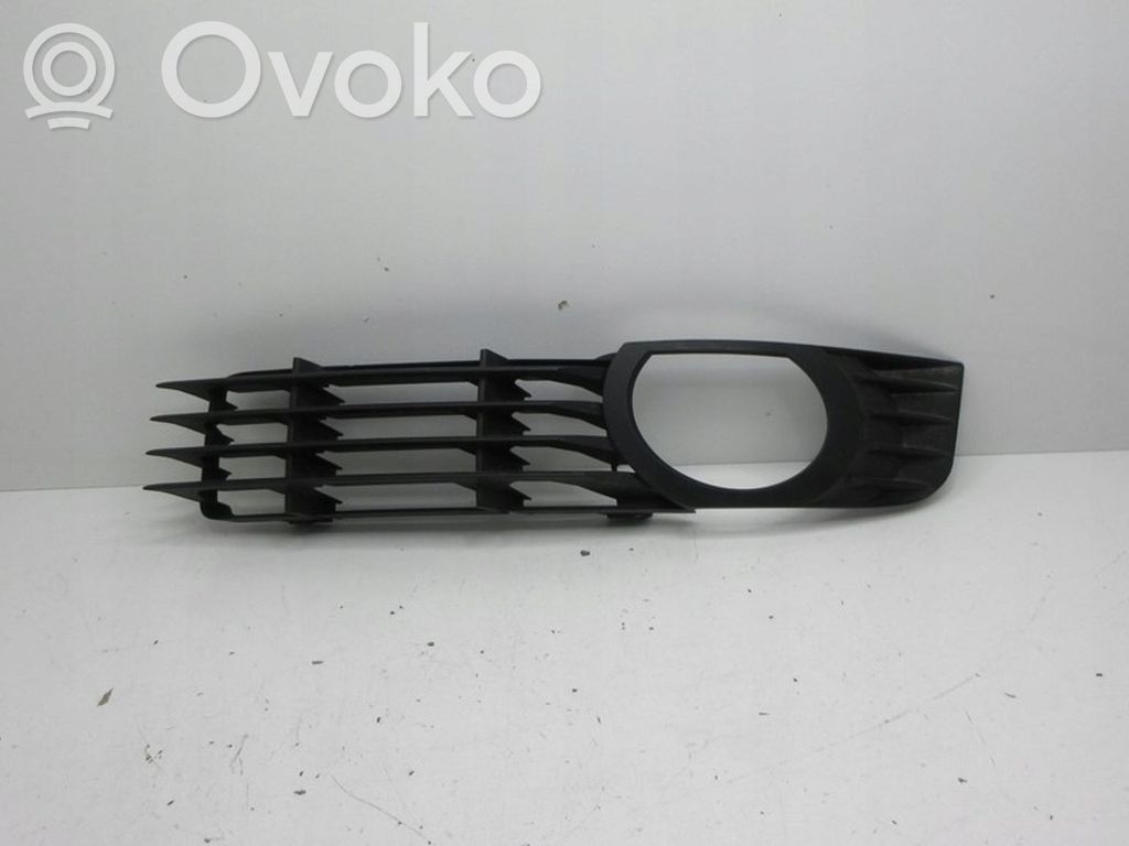 Audi A8 S8 D3 4E Front bumper lower grill 