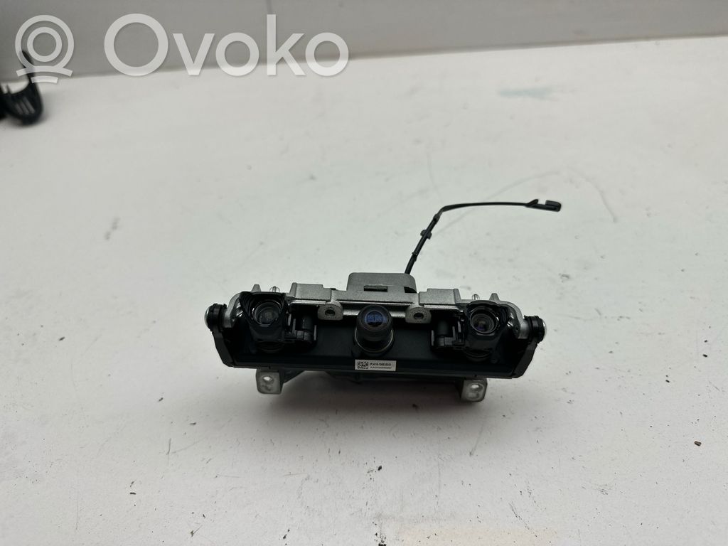 Windshield/windscreen camera   A18105030301