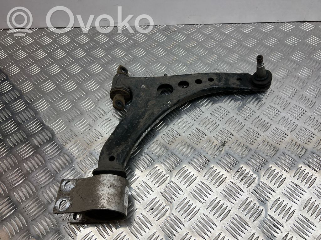 Opel Insignia B Etutukivarsi 