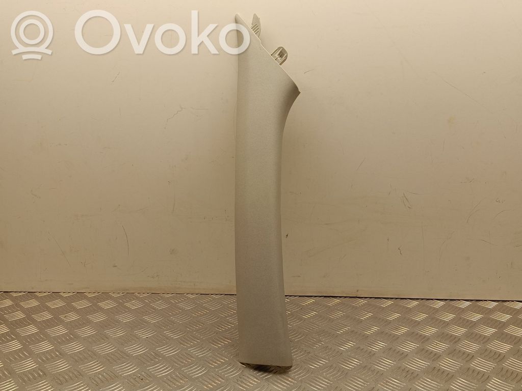 KIA Niro Osłona słupka szyby przedniej / A 