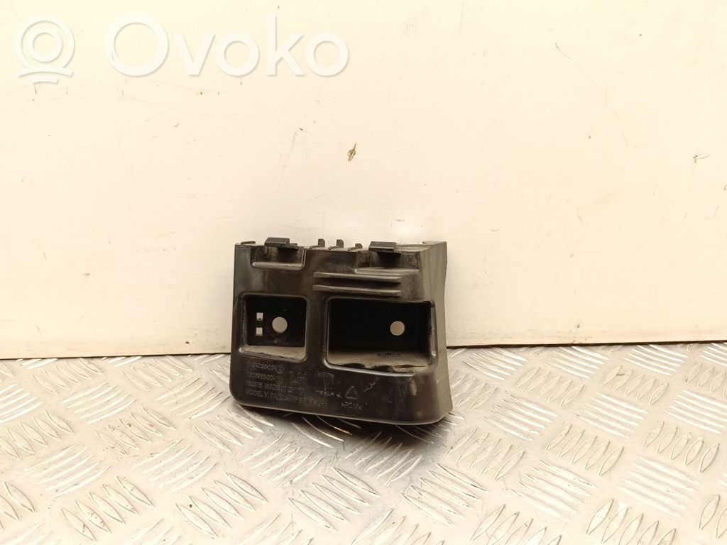 Bumper support mounting bracket corner   149403800,1506968